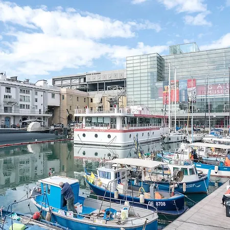 Apartment Darsena Genua